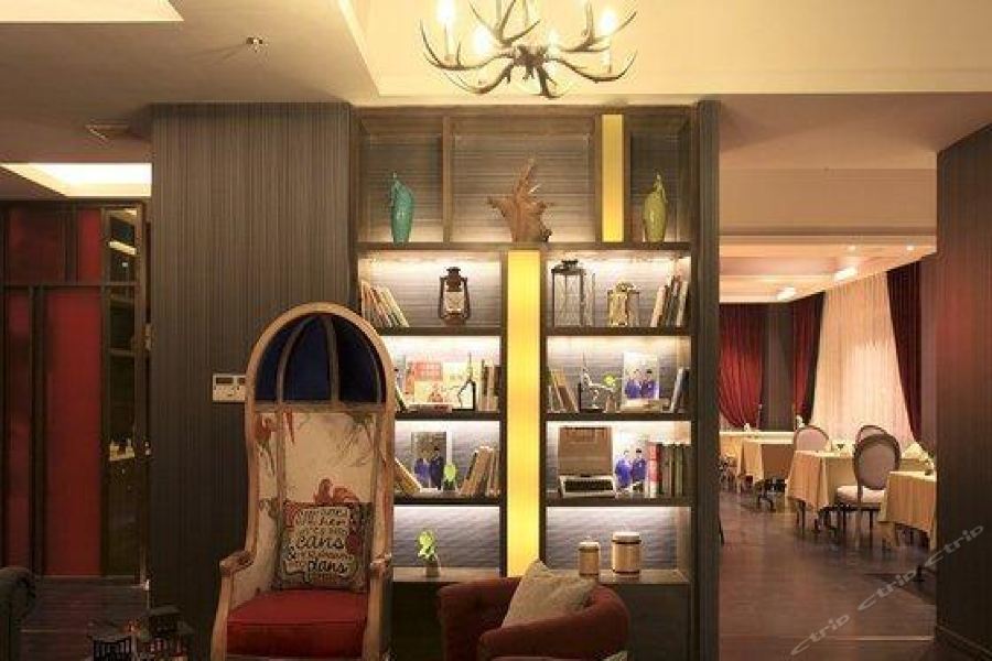 Holz Hotel Shenyang Exterior foto